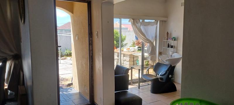 3 Bedroom Property for Sale in Lotus River Western Cape
